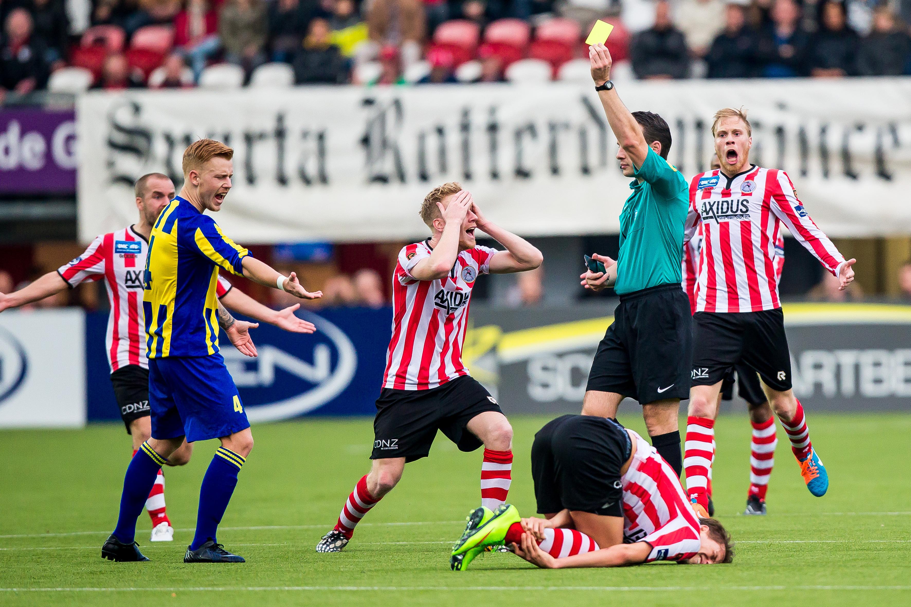 教练组的称 教练组的称